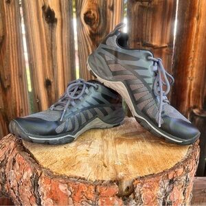 Merrell Women’s Siren Edge Q2 grey and blue trail hiking shoes, size 6.5
